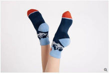 Load image into Gallery viewer, Woven Pear Merino Wool Mini-Crew Sock Mountain
