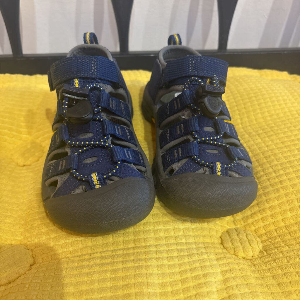 Keen Blue Grey Sandals 9c