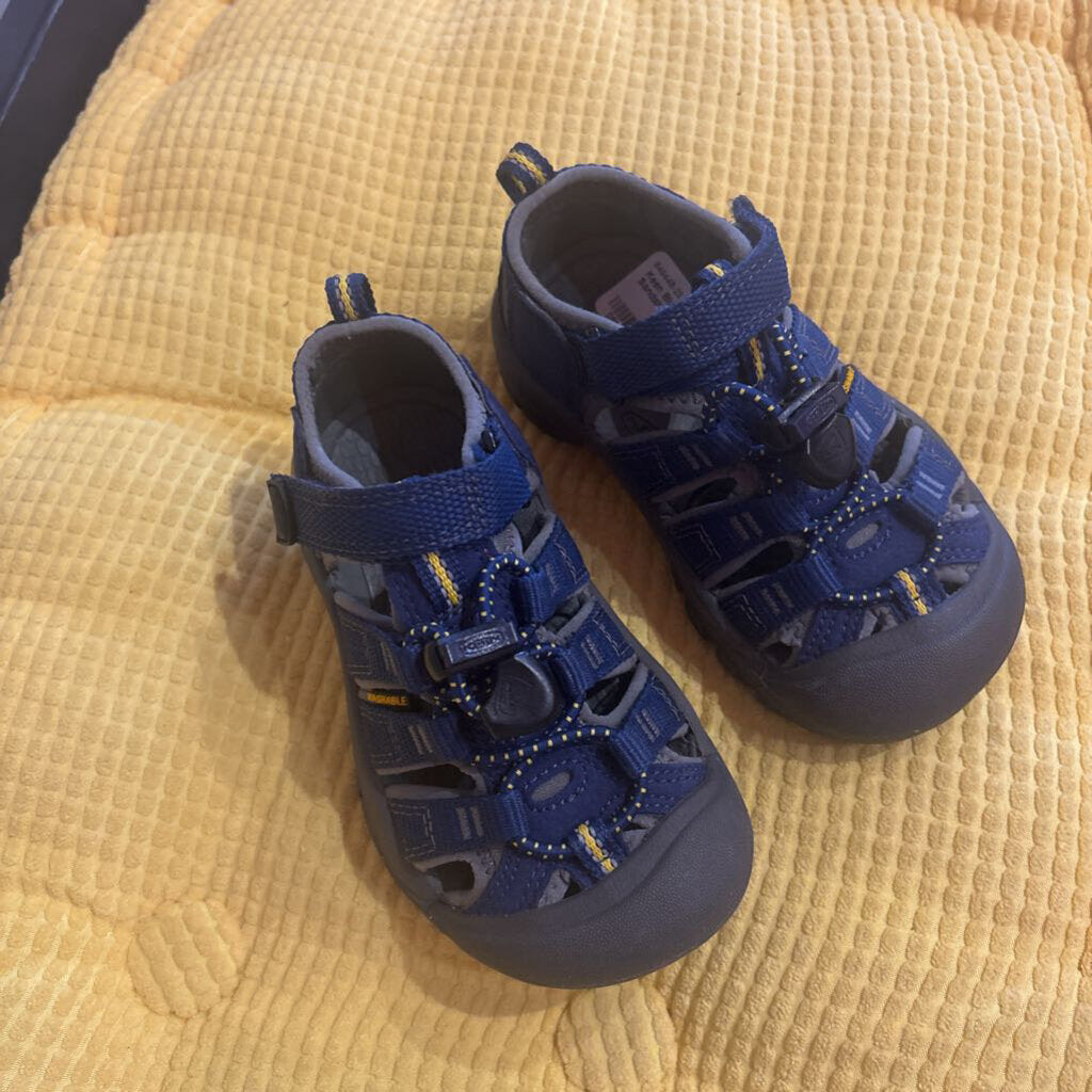 Keen Blue Grey Sandals 9c
